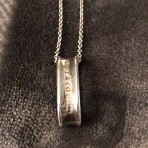 Tiffany & co pendant necklace